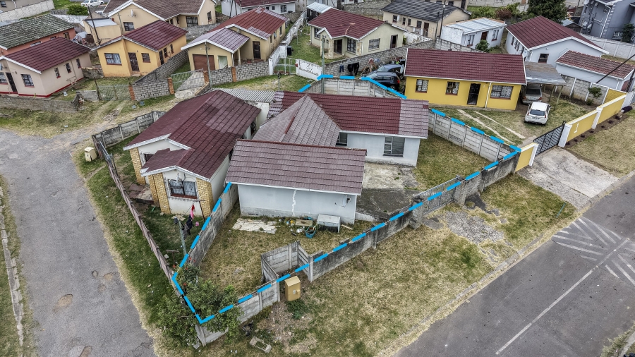 3 Bedroom Property for Sale in Amalinda North Eastern Cape